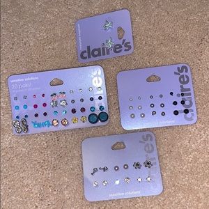 4 packs of Claire’s earrings !